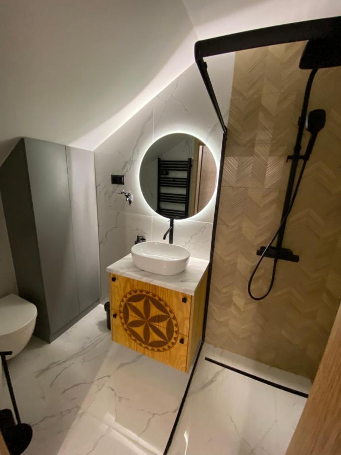 Kaskada Apartments & Sauna Na Wylacznosc Щирк Екстериор снимка