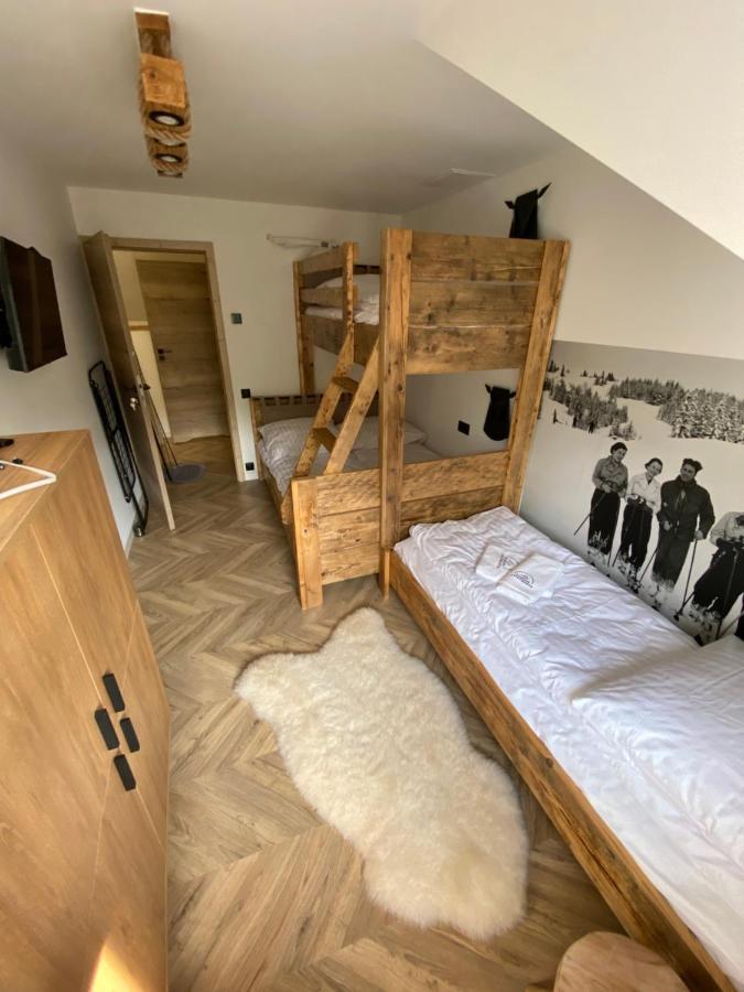 Kaskada Apartments & Sauna Na Wylacznosc Щирк Екстериор снимка