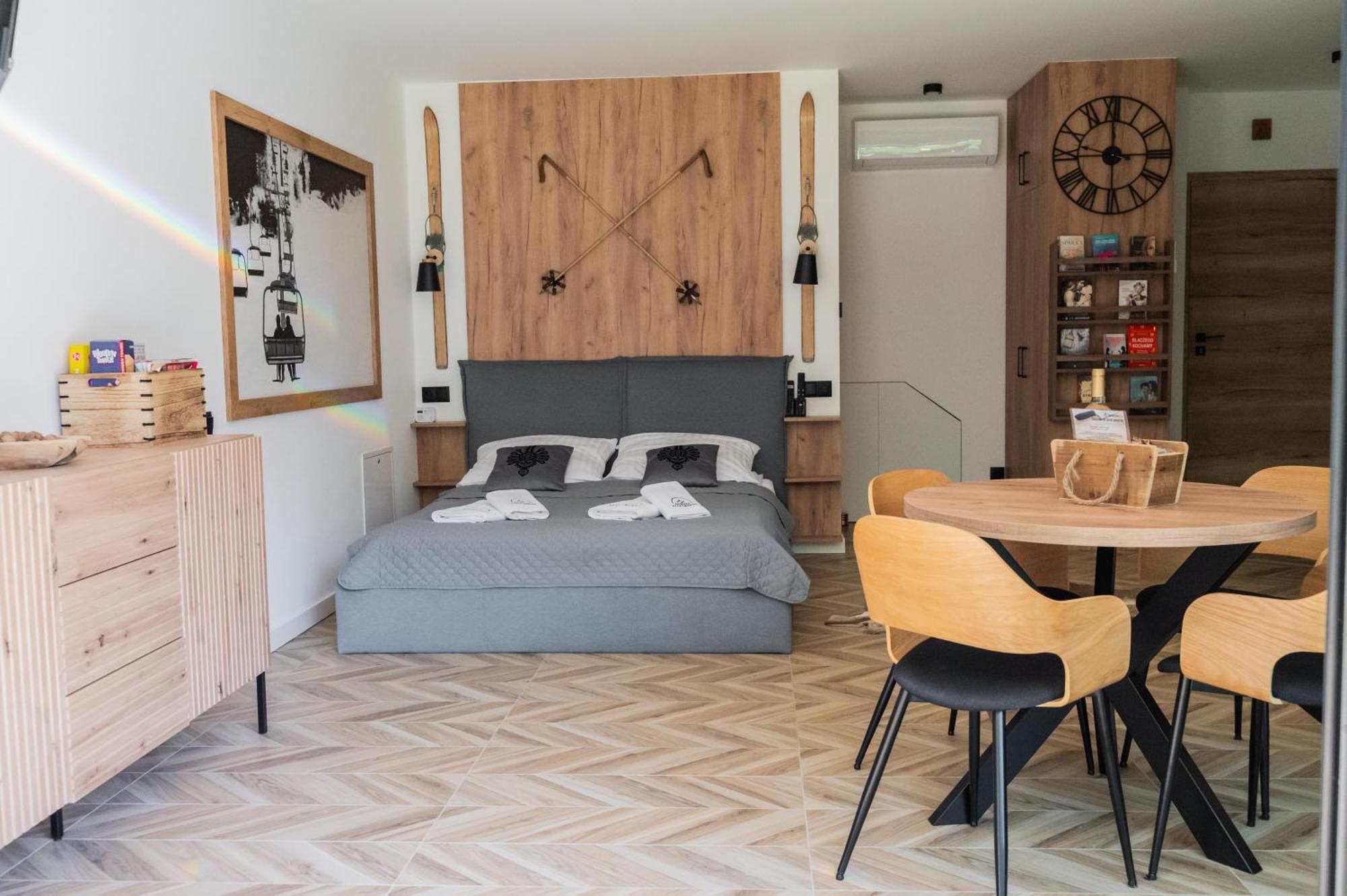 Kaskada Apartments & Sauna Na Wylacznosc Щирк Екстериор снимка
