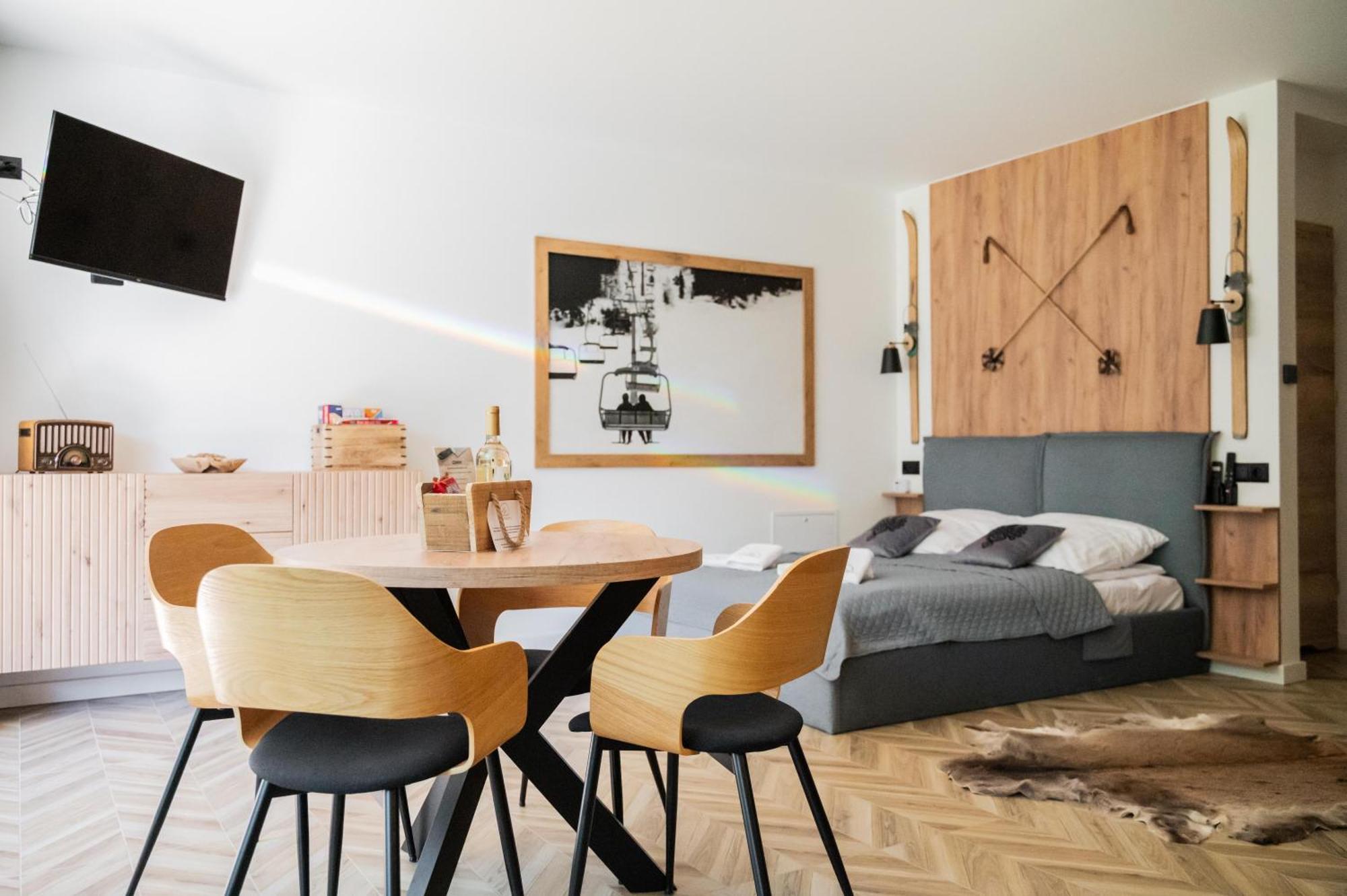 Kaskada Apartments & Sauna Na Wylacznosc Щирк Екстериор снимка