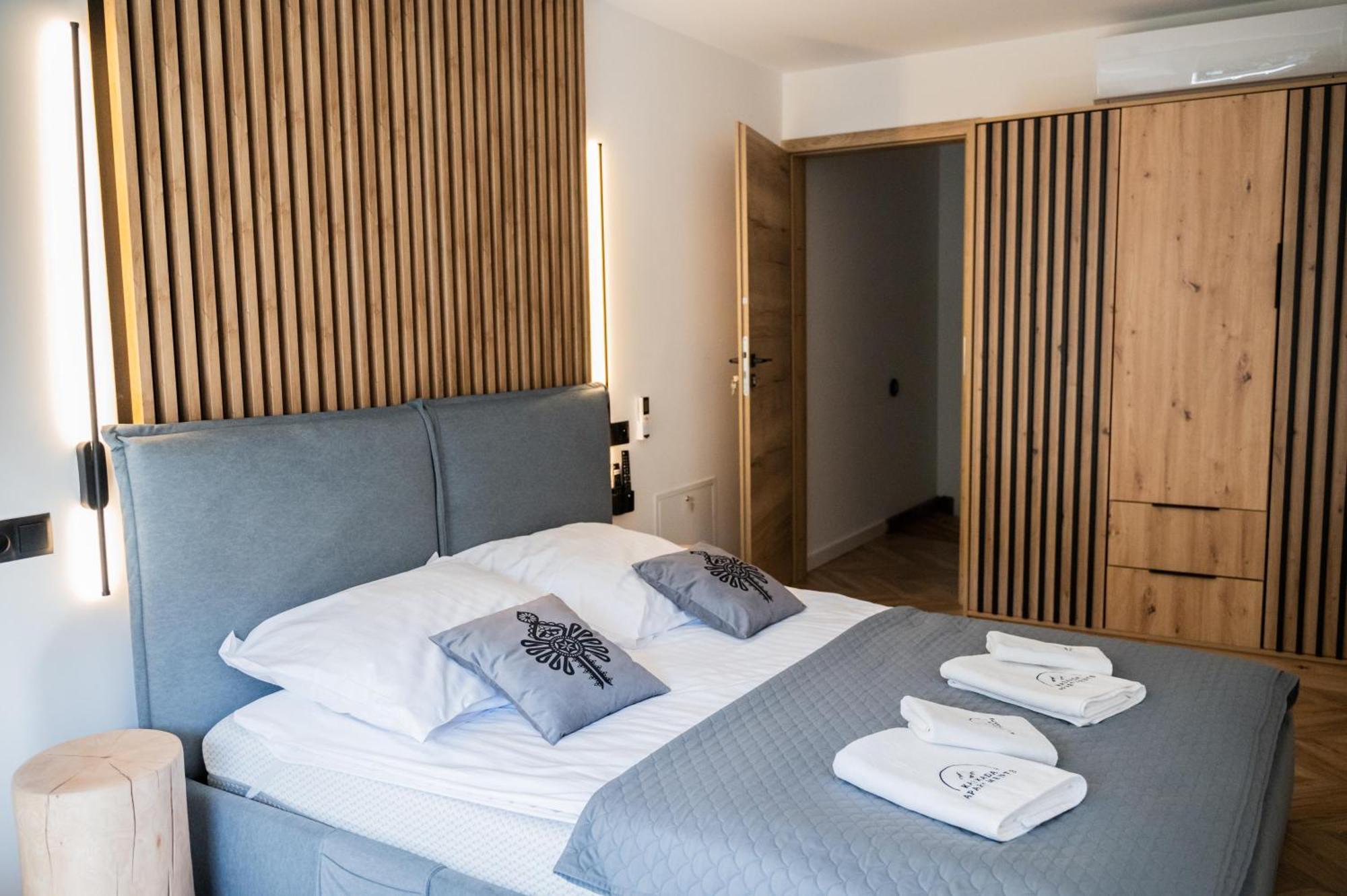 Kaskada Apartments & Sauna Na Wylacznosc Щирк Екстериор снимка