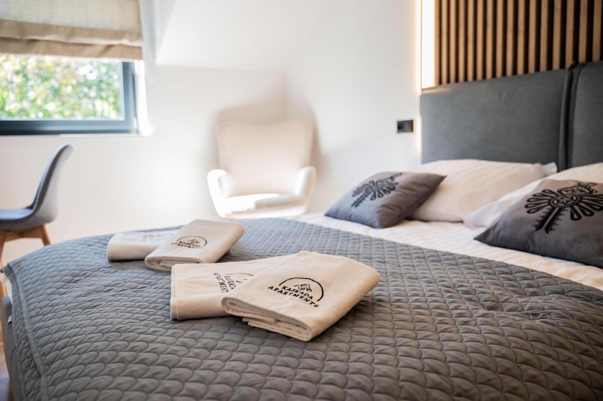 Kaskada Apartments & Sauna Na Wylacznosc Щирк Екстериор снимка